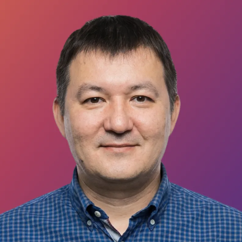 Тимур Токуров